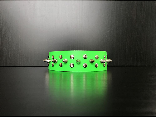 Fluorescent Green/1 Spike Studs - Leather Dog Collar - Size M